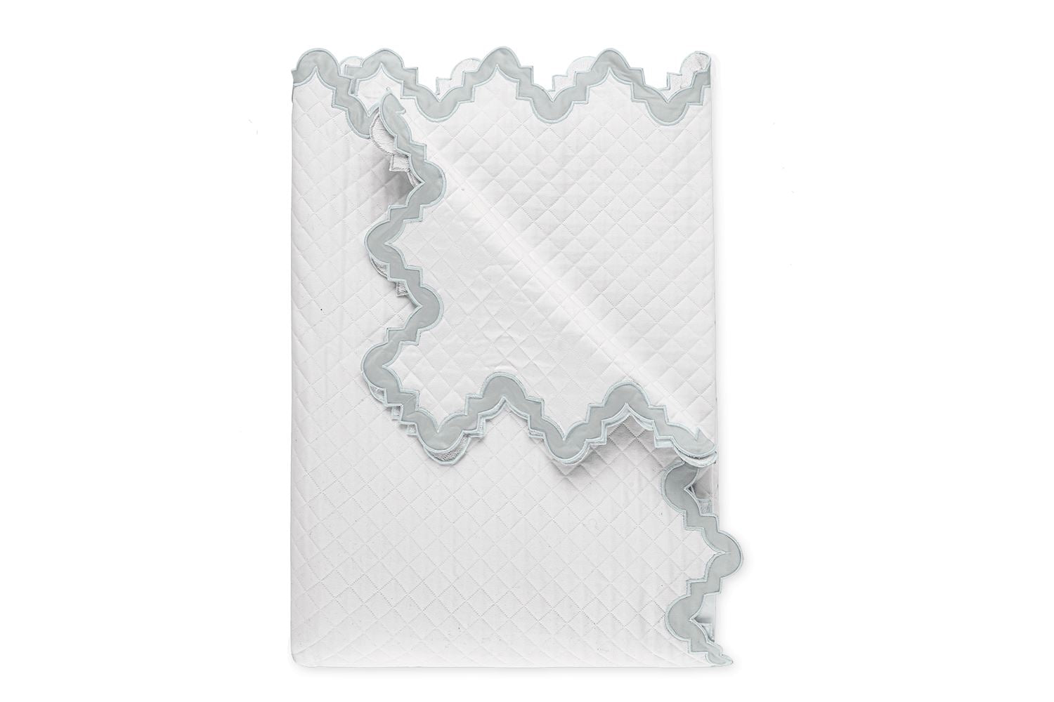 Aziza Matelassé Coverlet