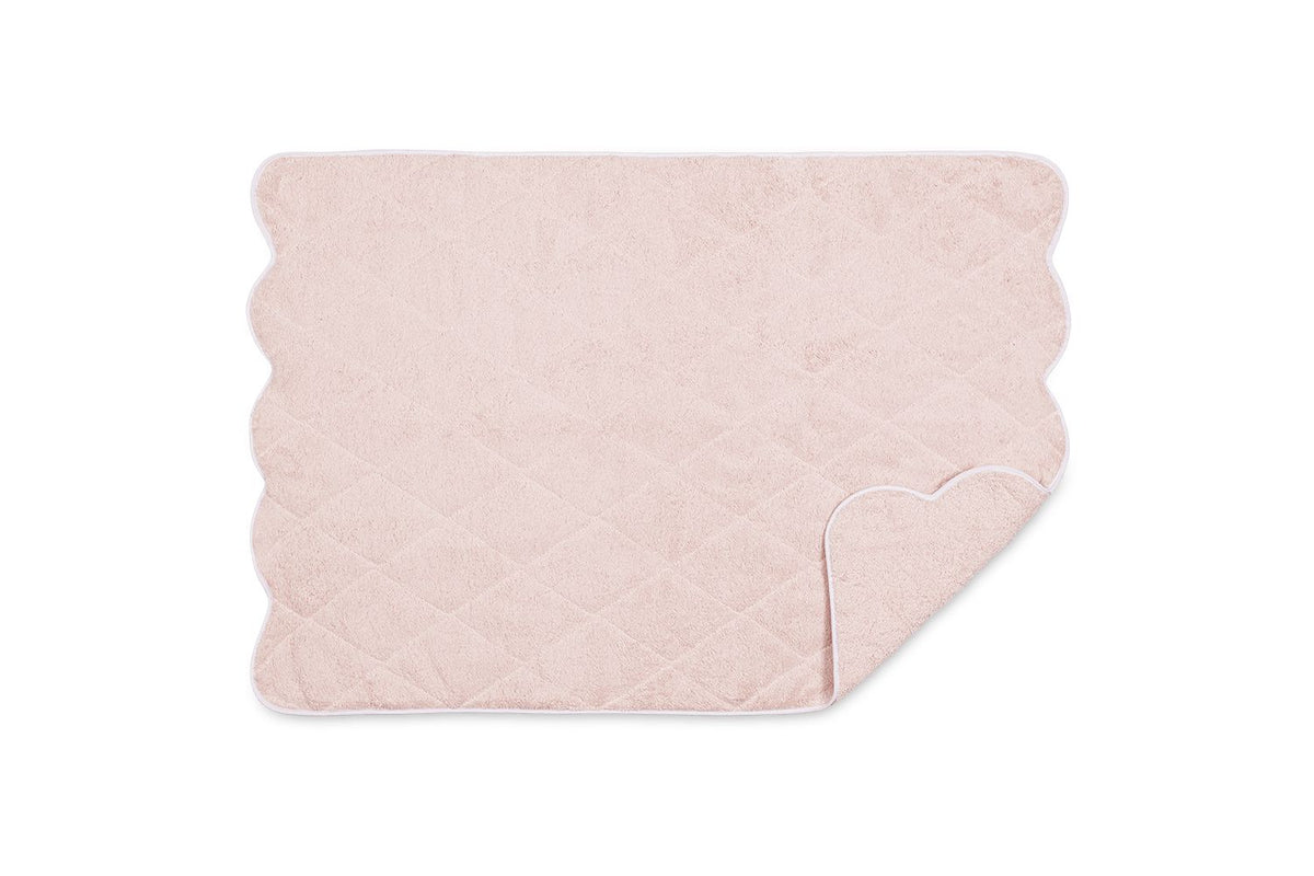 Cairo Scallop Tub Mat