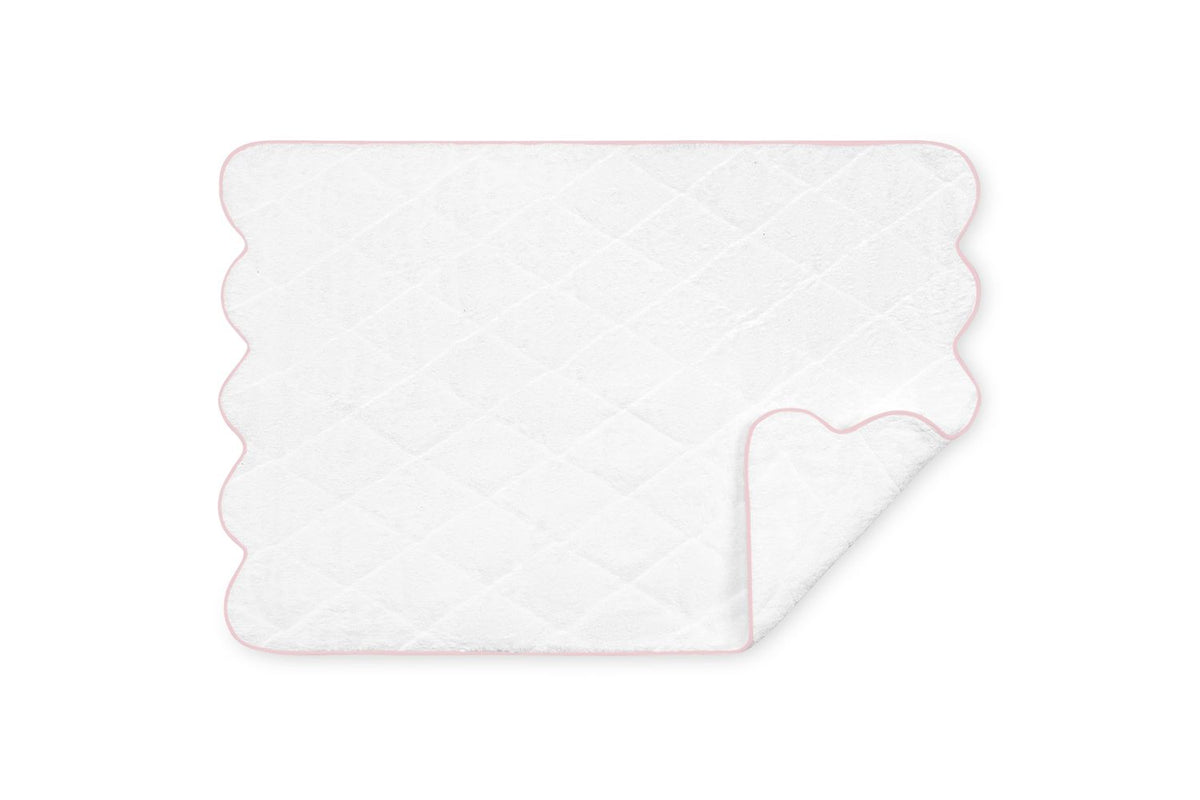 Cairo Scallop Tub Mat