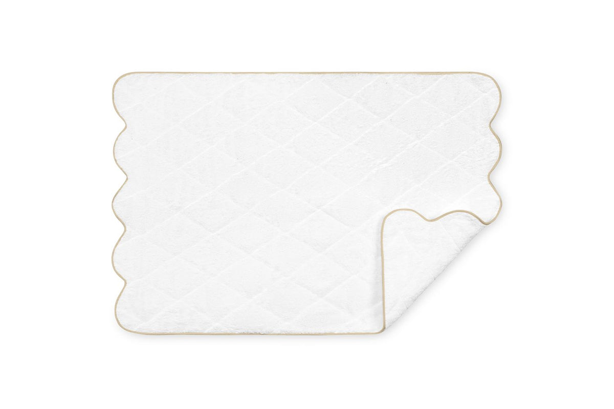 Cairo Scallop Tub Mat