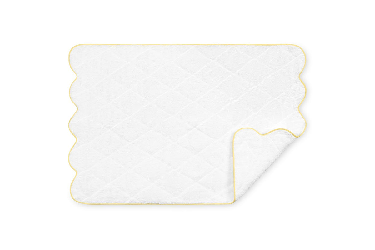 Cairo Scallop Tub Mat