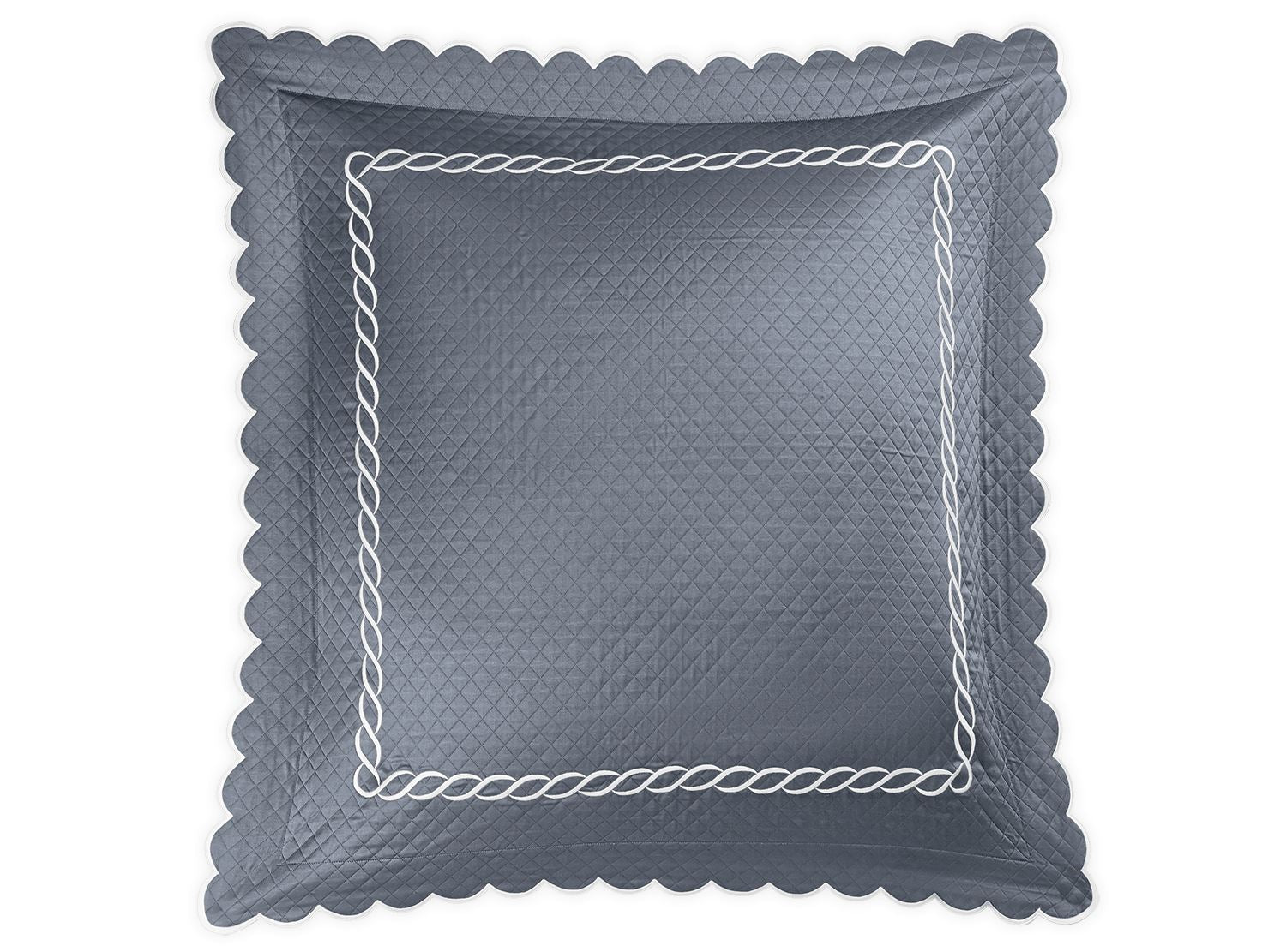 Classic Chain Scallop Matelassé Sham