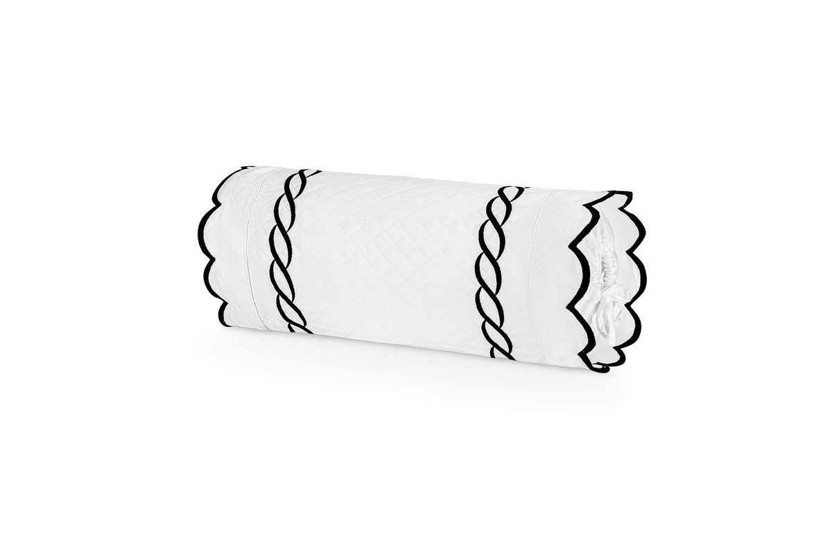 Classic Chain Scallop Matelassé Sham