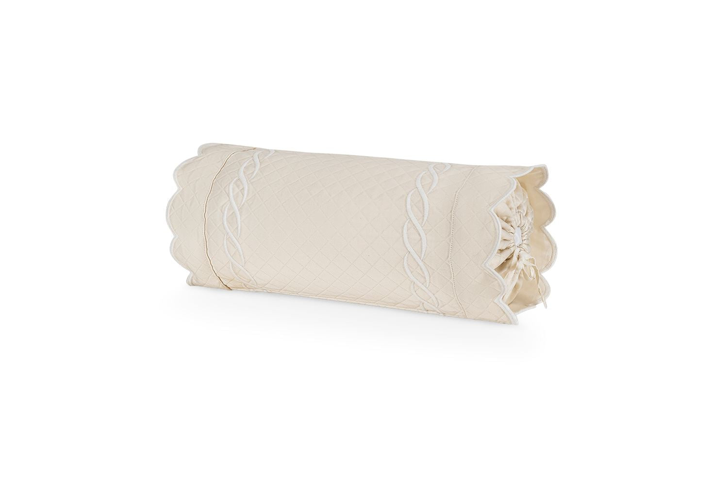 Classic Chain Scallop Matelassé Sham