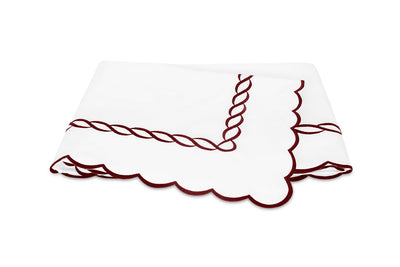 Classic Chain Scallop Pillowcase Pair