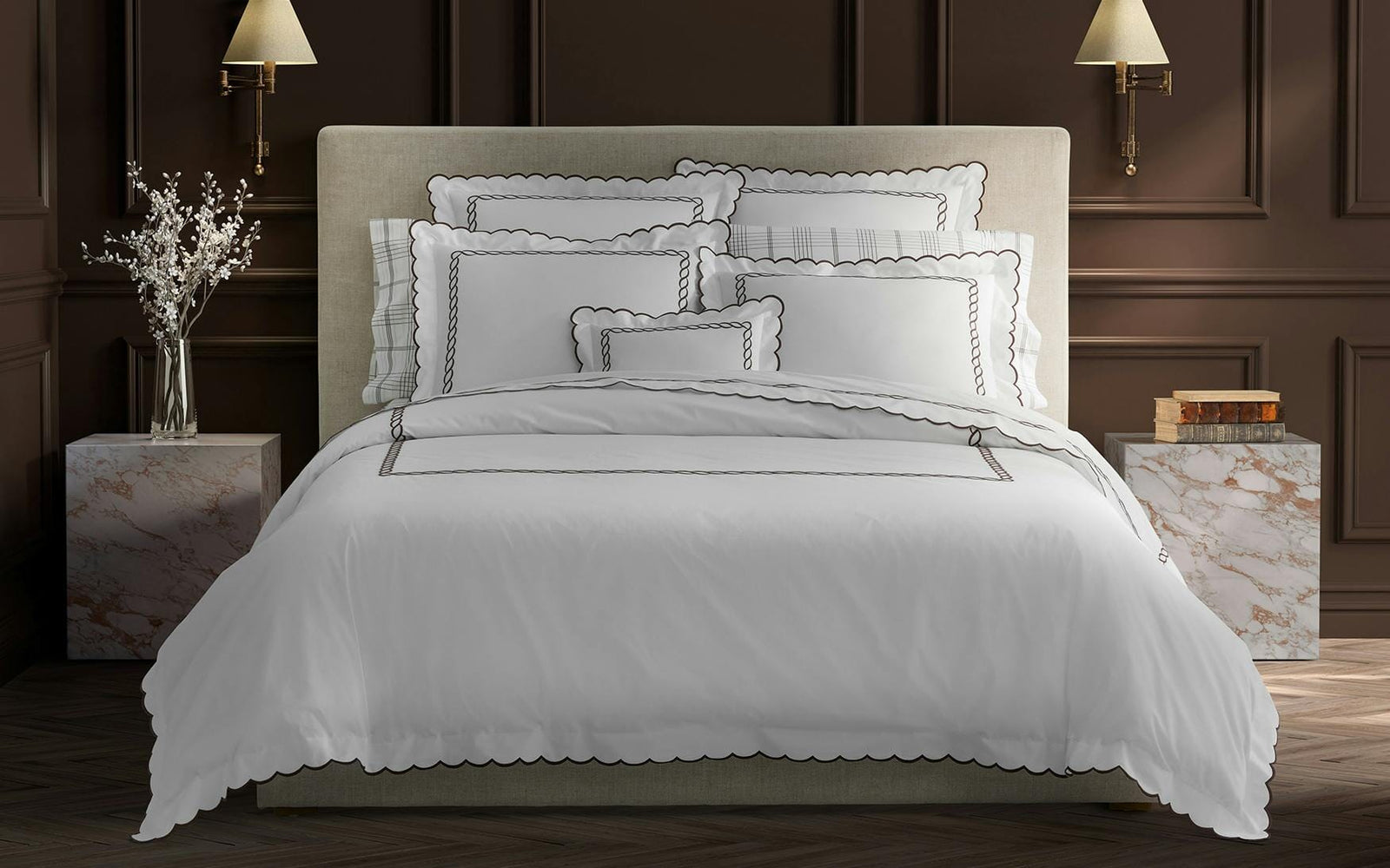 Classic Chain Scallop Sham