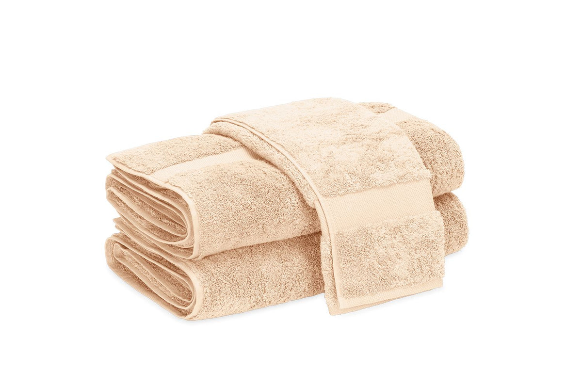 Lotus Towels