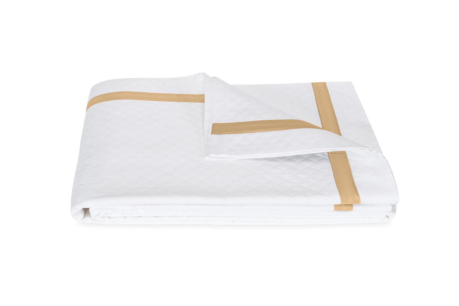 Lowell Matelassé Coverlet