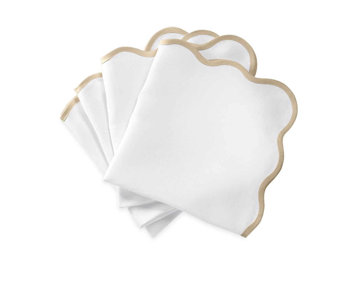 Scallop Edge Napkin - set of 4