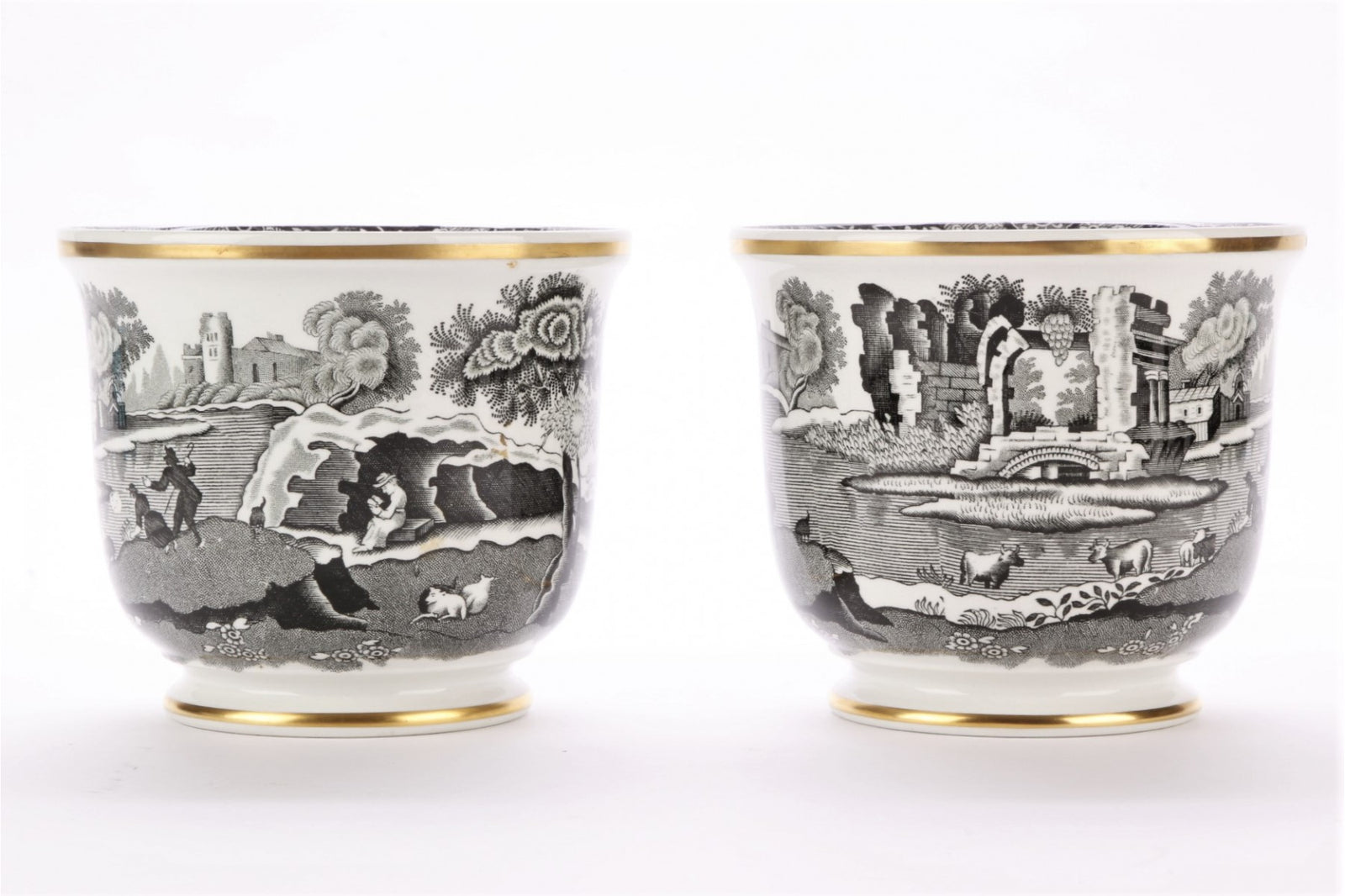 Pair of Copeland Cachepot - Salisbury & Manus