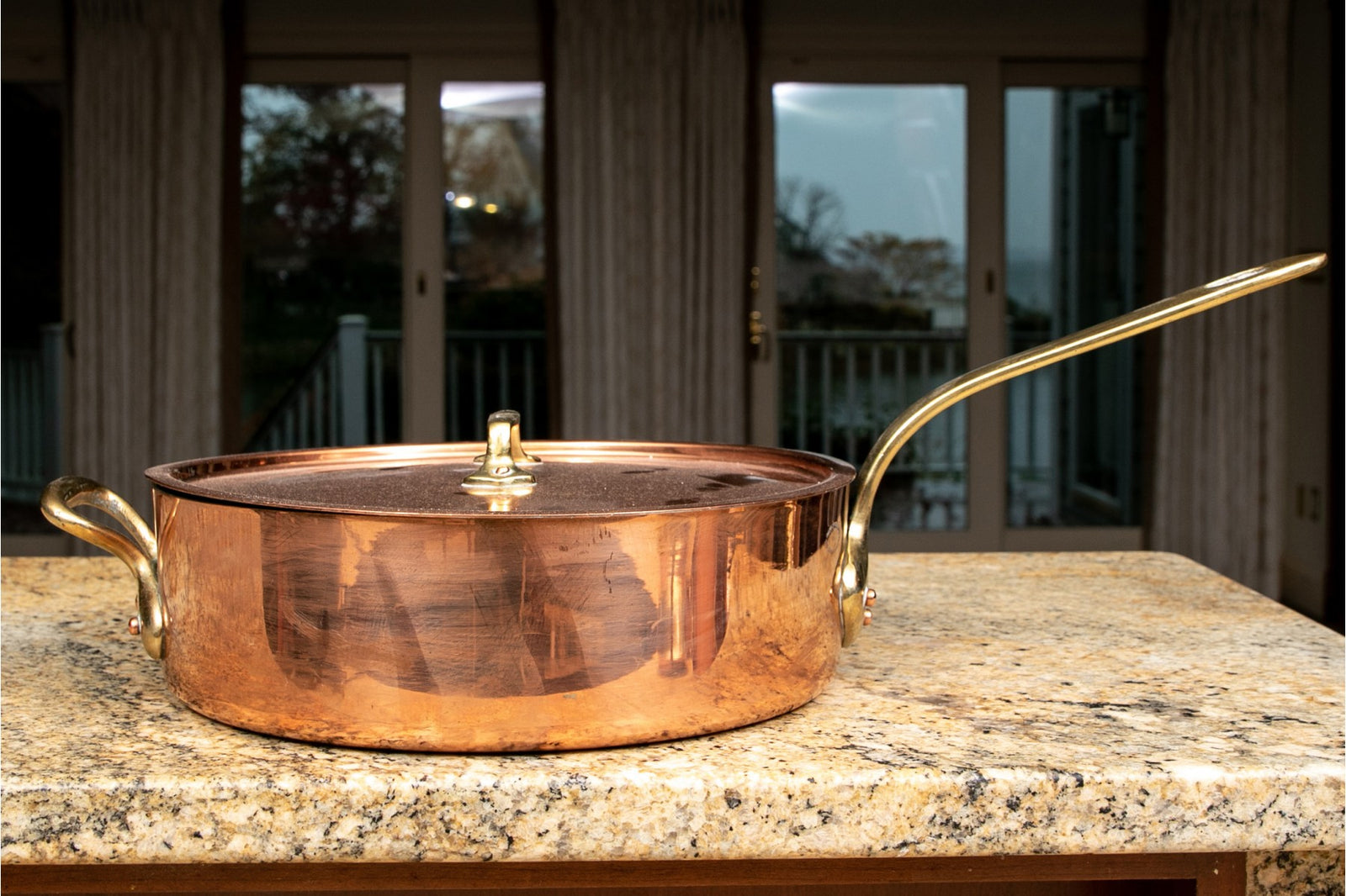 Vintage Copper Skillet with Lid - Salisbury & Manus