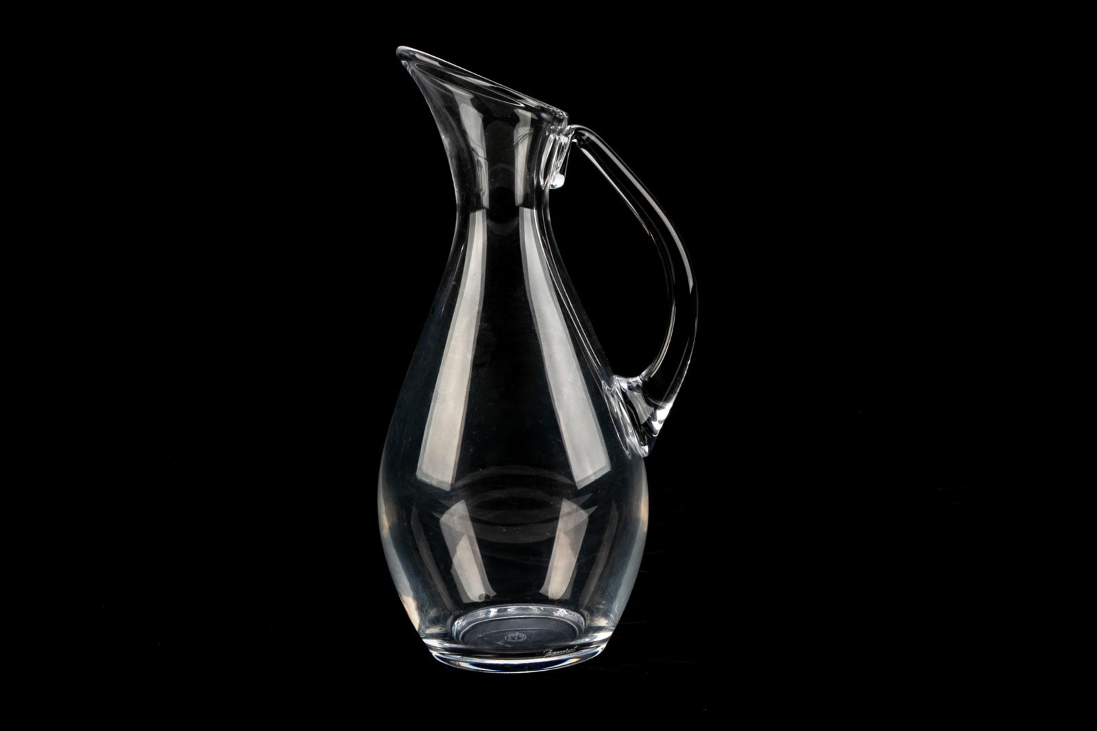 Baccarat Crystal Vase - Salisbury & Manus