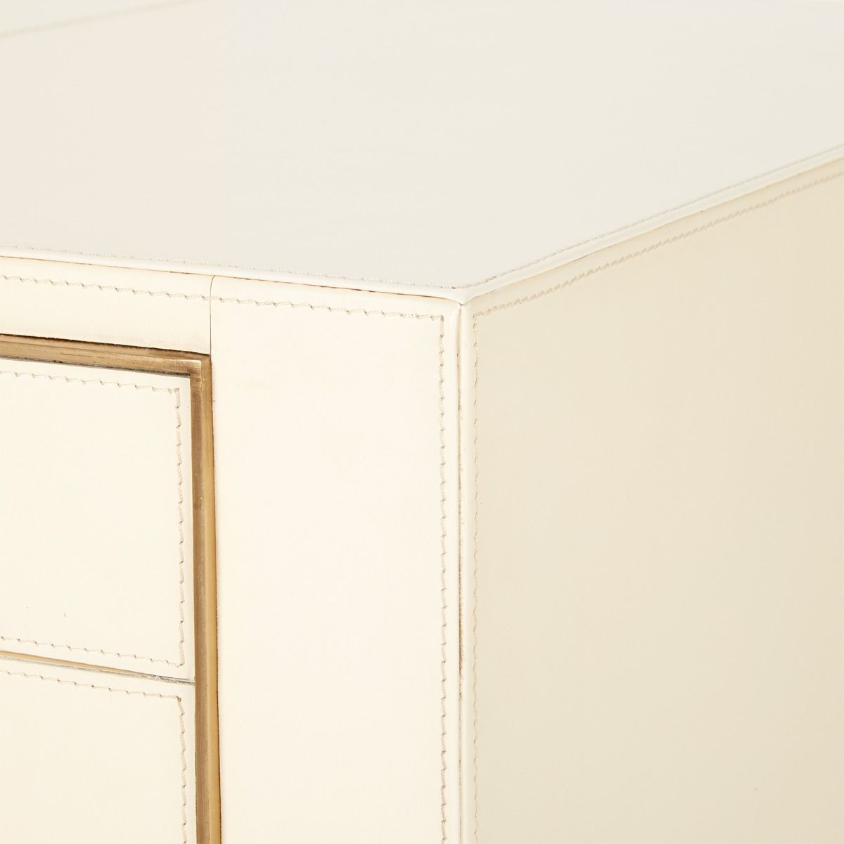 Bungalow 5 HUNTER DESK, IVORY - Salisbury & Manus