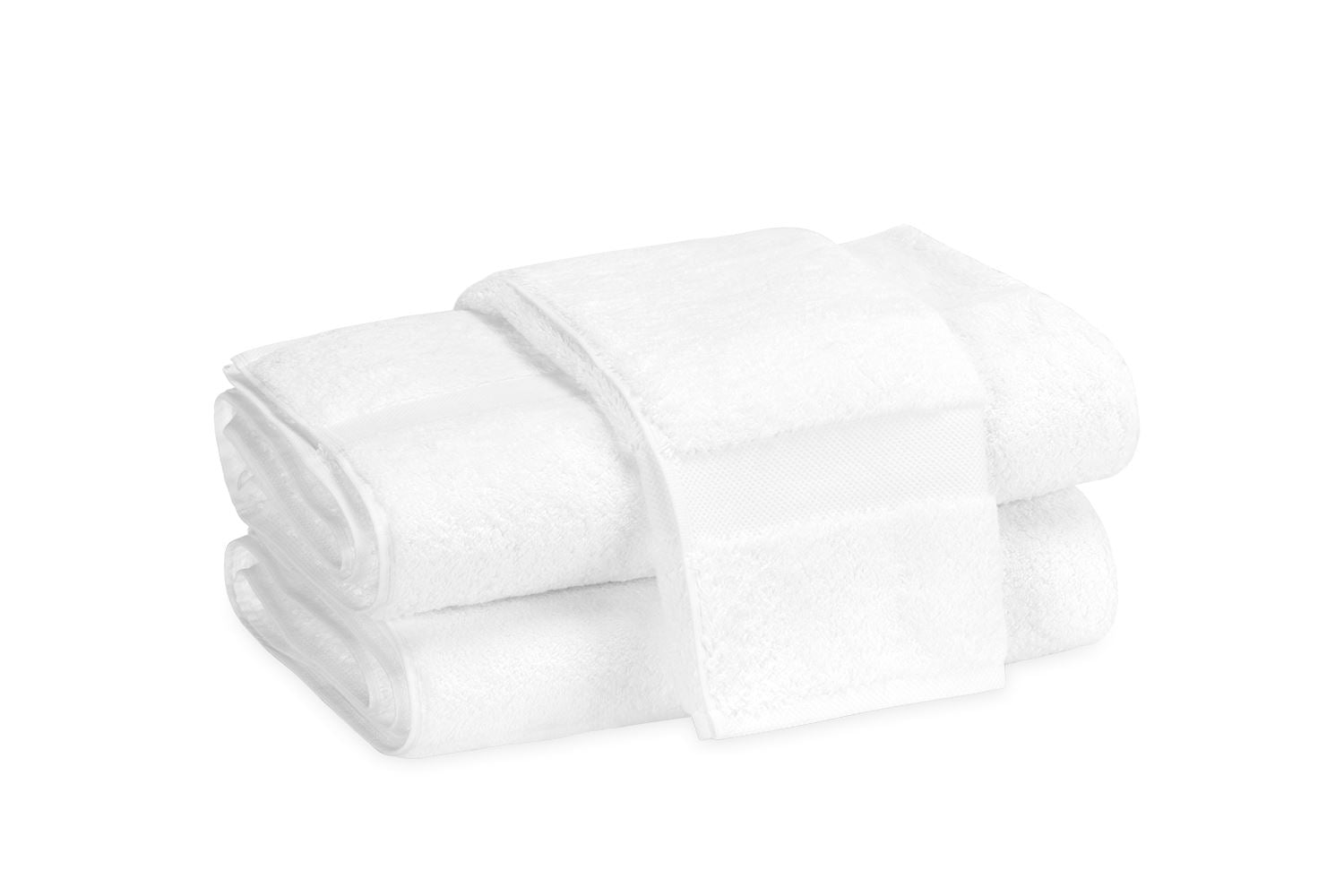 https://salisburyandmanus.com/cdn/shop/products/lotus-towel-towels-matouk-491484_2000x.jpg?v=1592419380