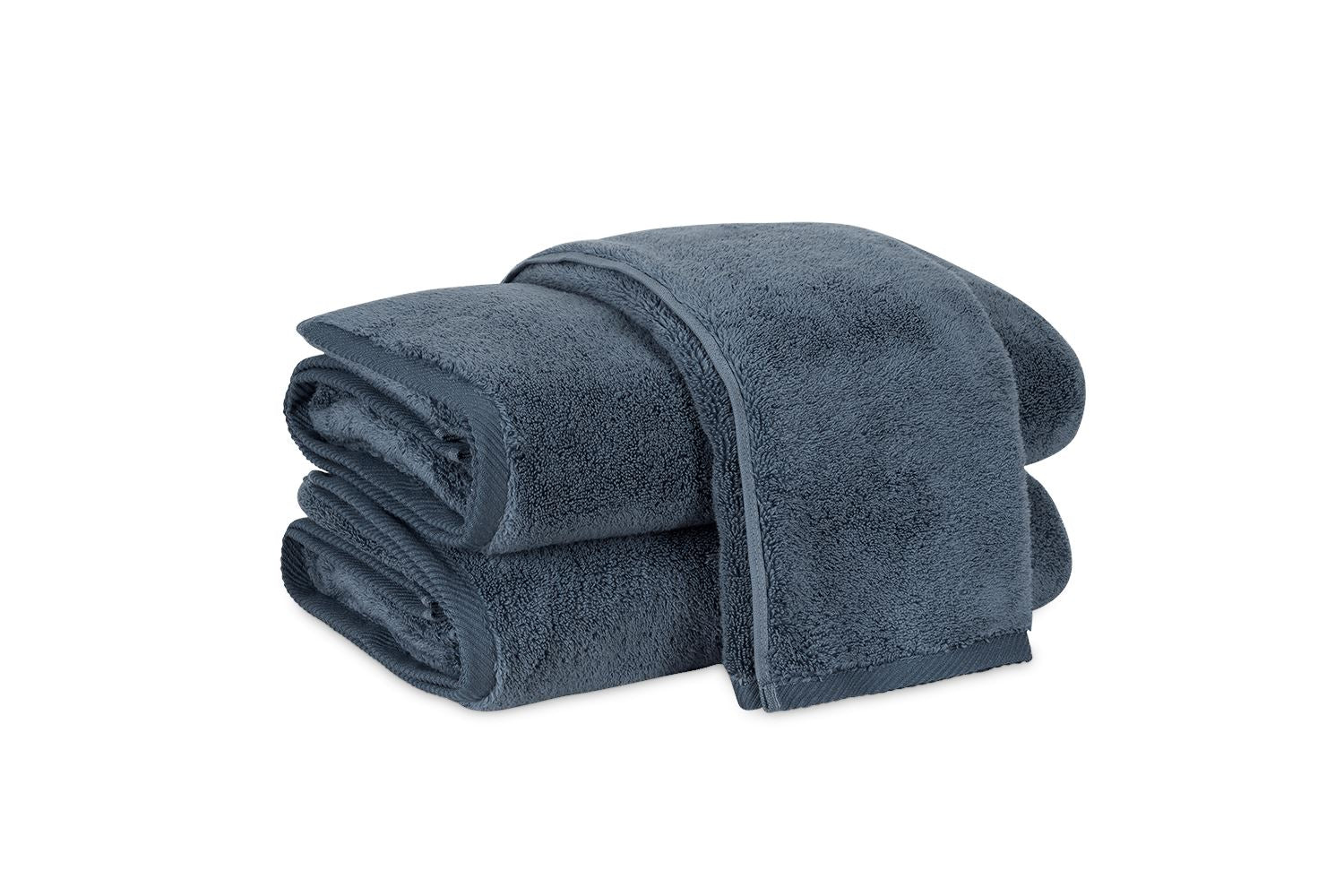 https://salisburyandmanus.com/cdn/shop/products/milagro-towel-towels-matouk-bath-towel-30-in-w-x-60-night-841225_2000x.jpg?v=1633965956