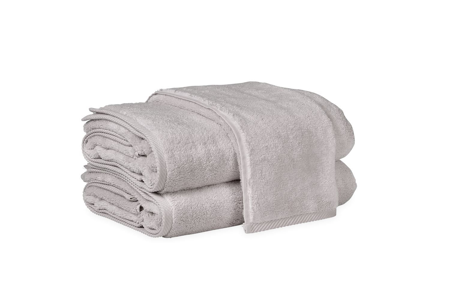 https://salisburyandmanus.com/cdn/shop/products/milagro-towel-towels-matouk-bath-towel-30-in-w-x-60-sterling-718193_2000x.jpg?v=1633965956