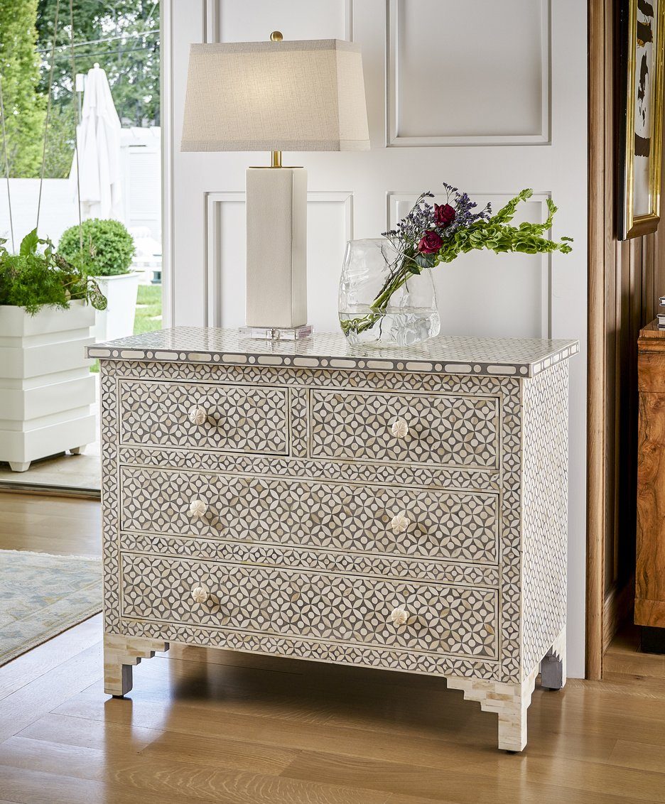 Milford Chest of Drawers - Salisbury & Manus