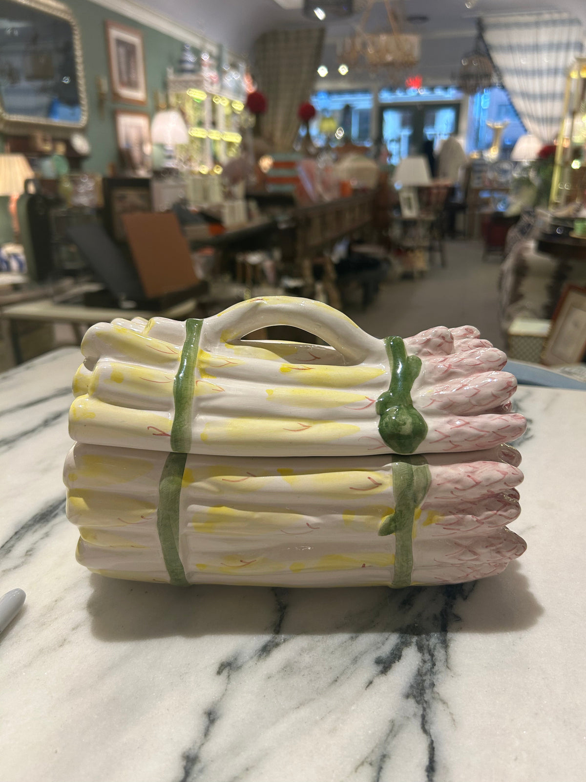 Mottahedeh Asparagus Covered Serving Dish