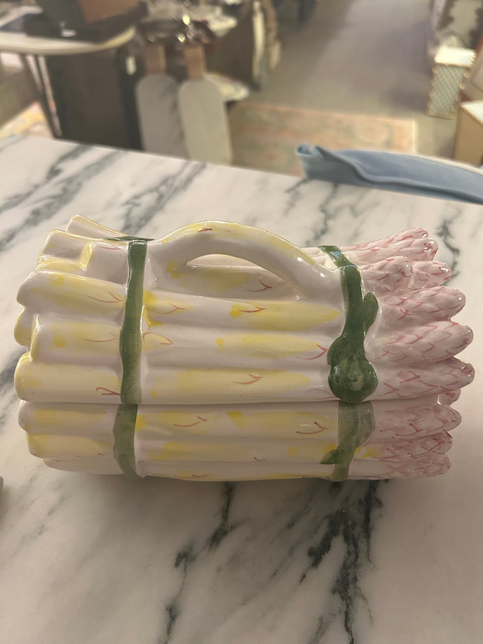 Mottahedeh Asparagus Covered Serving Dish