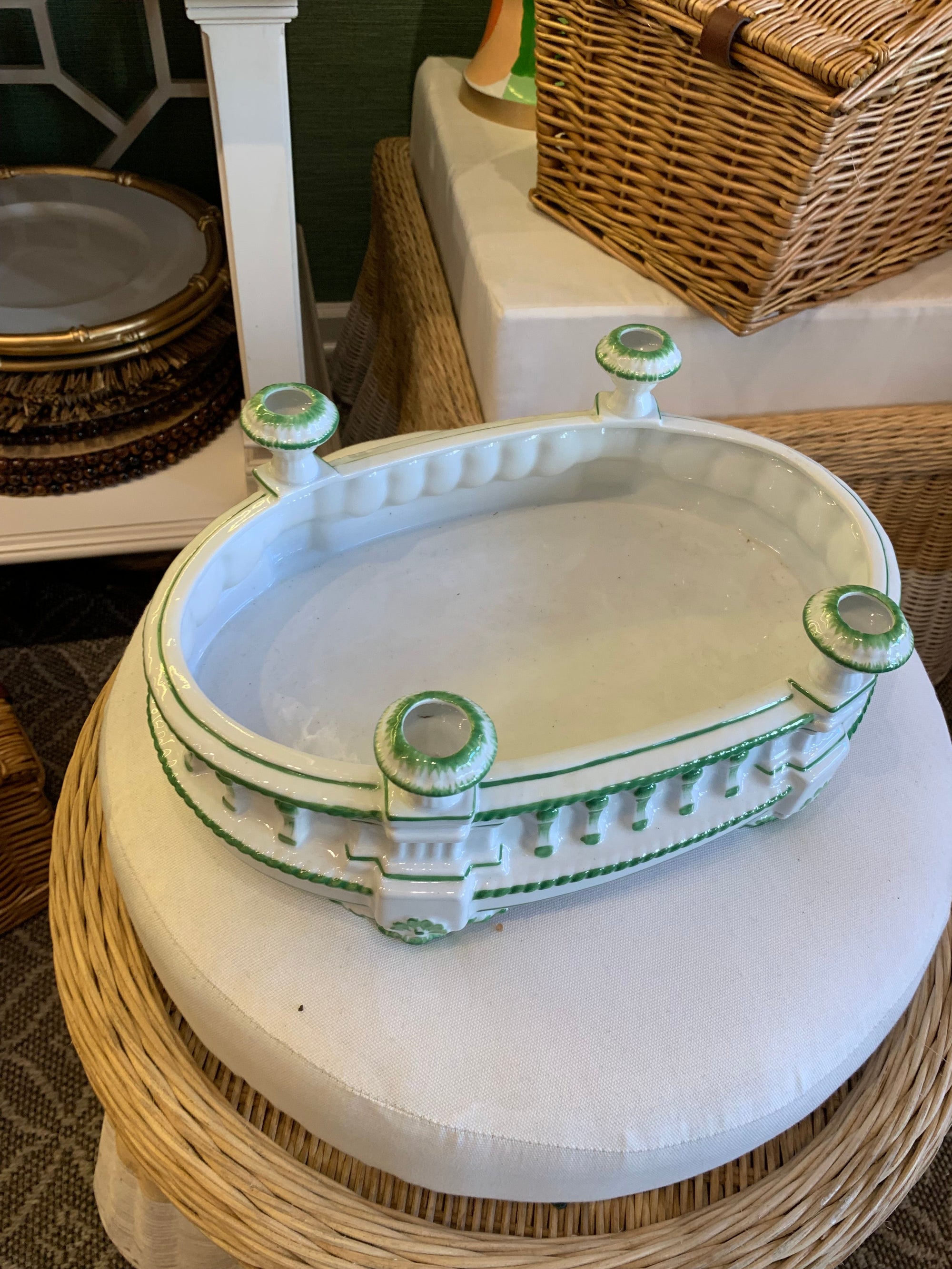 porcelain