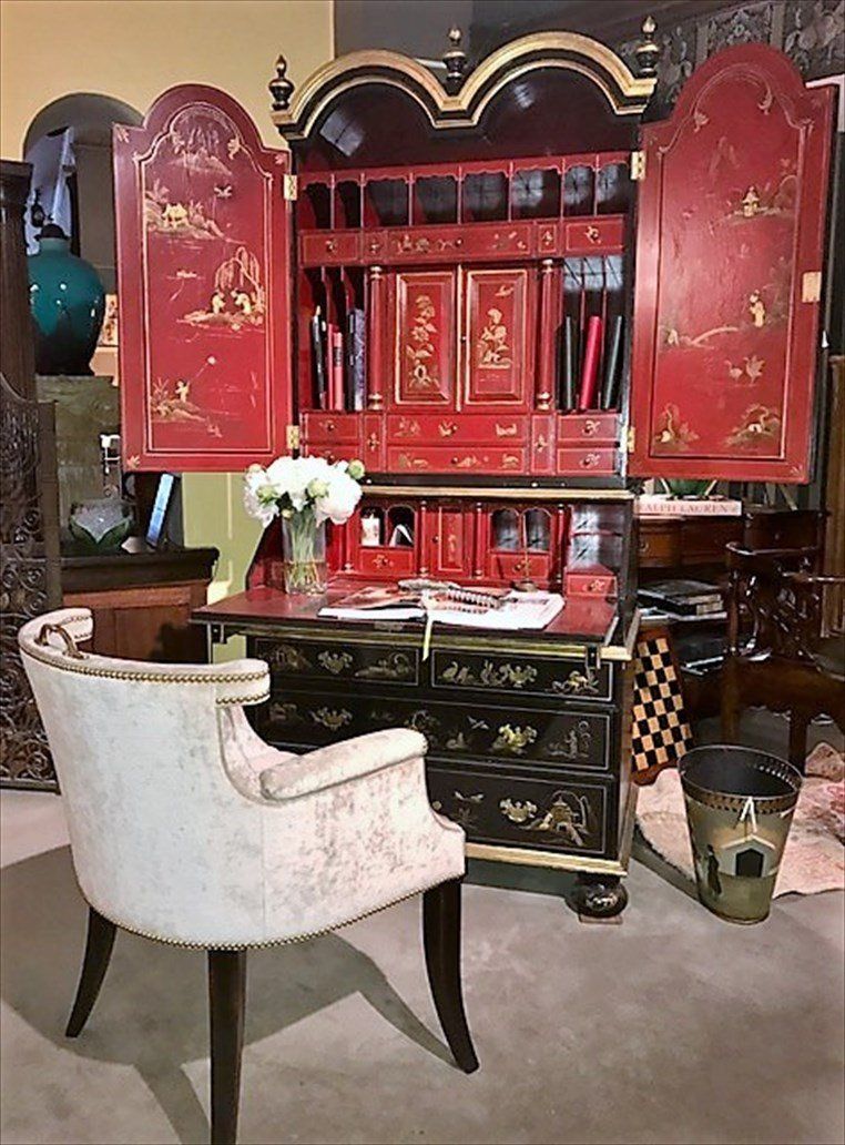 Queen Anne Style Black Lacquer and Parcel-Gilt Japanned Double Domed Secretary Bookcase, 20th Century - Salisbury & Manus