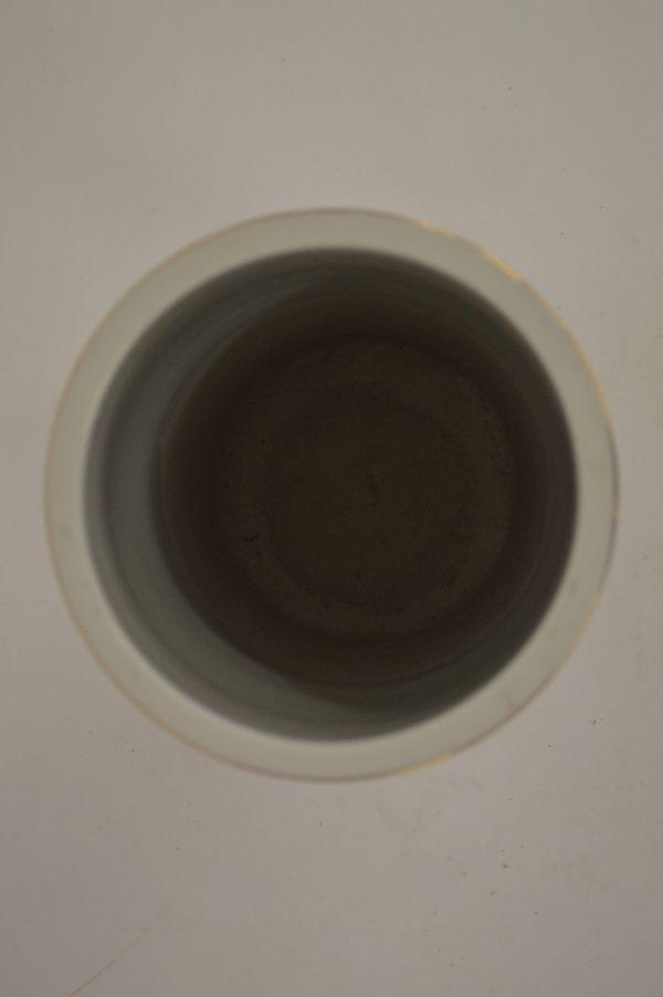 ROSE MEDALLION UMBRELLA STAND - Salisbury & Manus