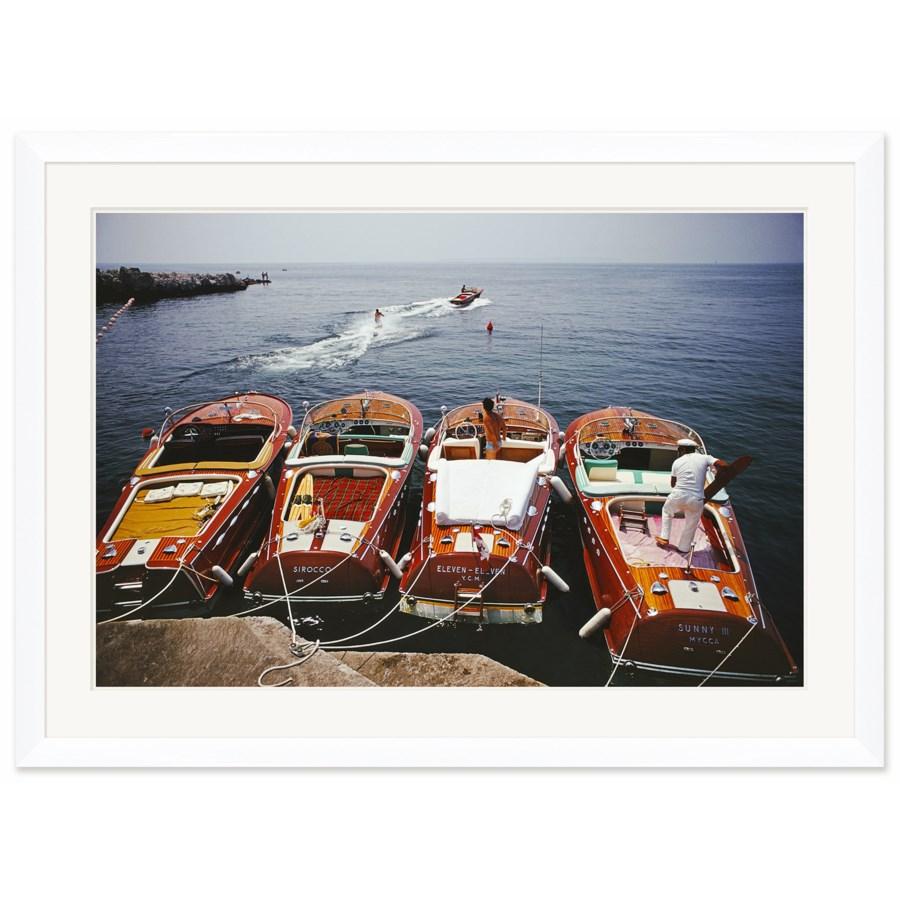 Slim Aarons - Getty Images "Hotel Du Cap-Eden-Roc," January 1, 1969 - Salisbury & Manus