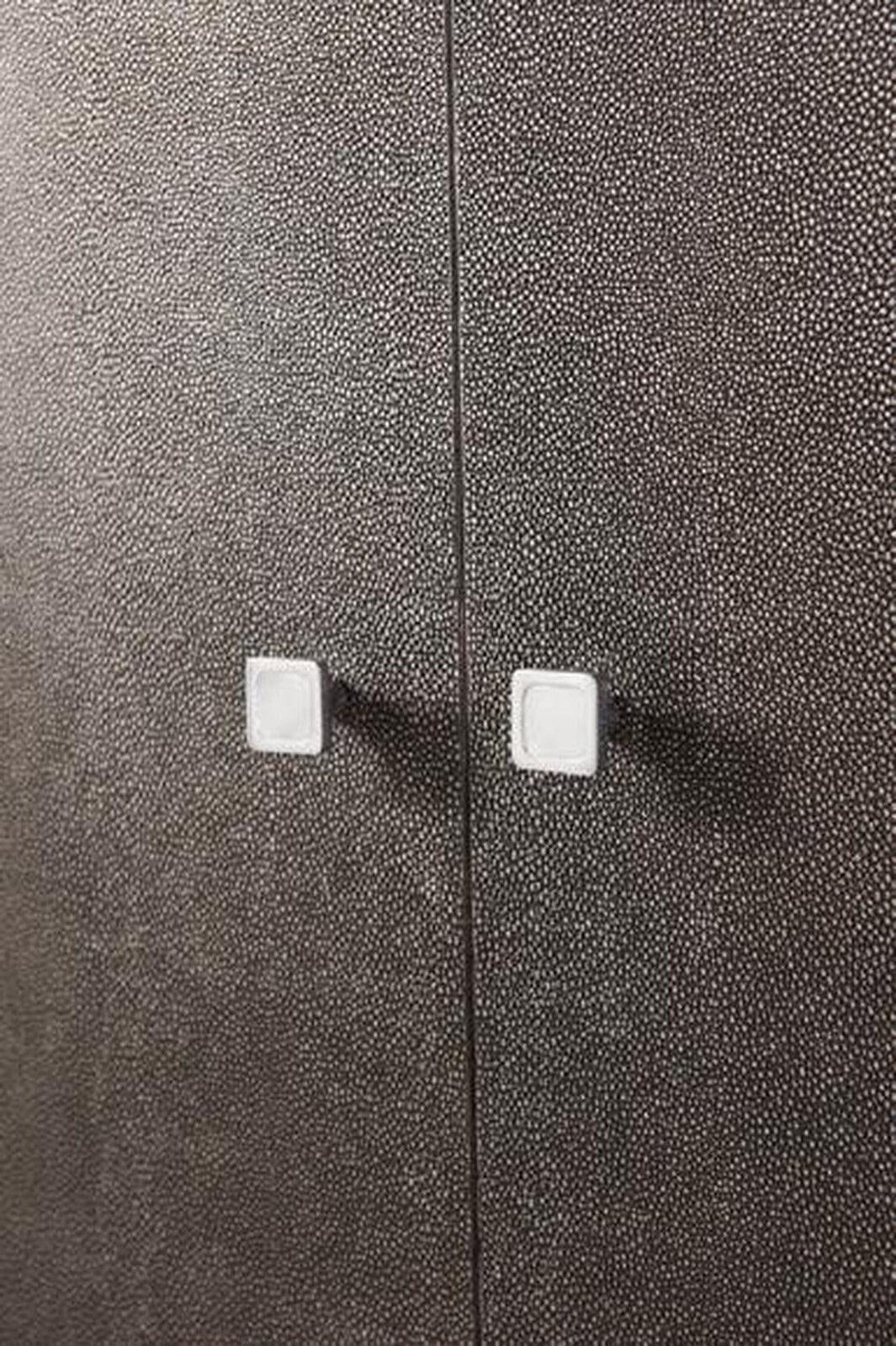 TOWNSEND BAR CABINET